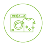 Trabajamos con lavadoras y secadoras de última generación, diseñadas para ofrecer máxima eficiencia, rapidez y cuidado del tejido. Utilizamos productos profesionales que garantizan una limpieza profunda, respetando los colores y las fibras. El resultado: ropa limpia, fresca y perfectamente tratada en cada lavado.